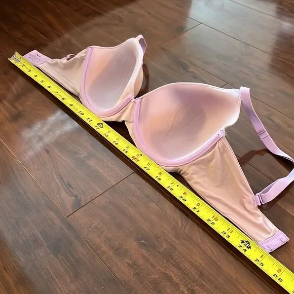 ⭐️3/$15 Bra 32D - Picture 3 of 4
